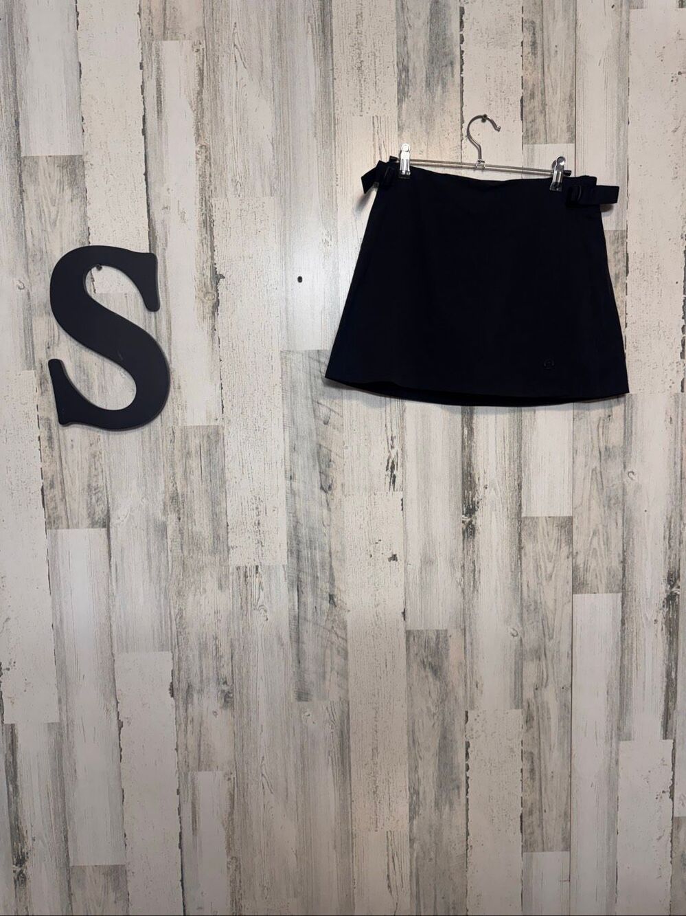 Lululemon Side Buckle Wrap Athletic Skort Womens 6 Black Tennis Golf Skirt